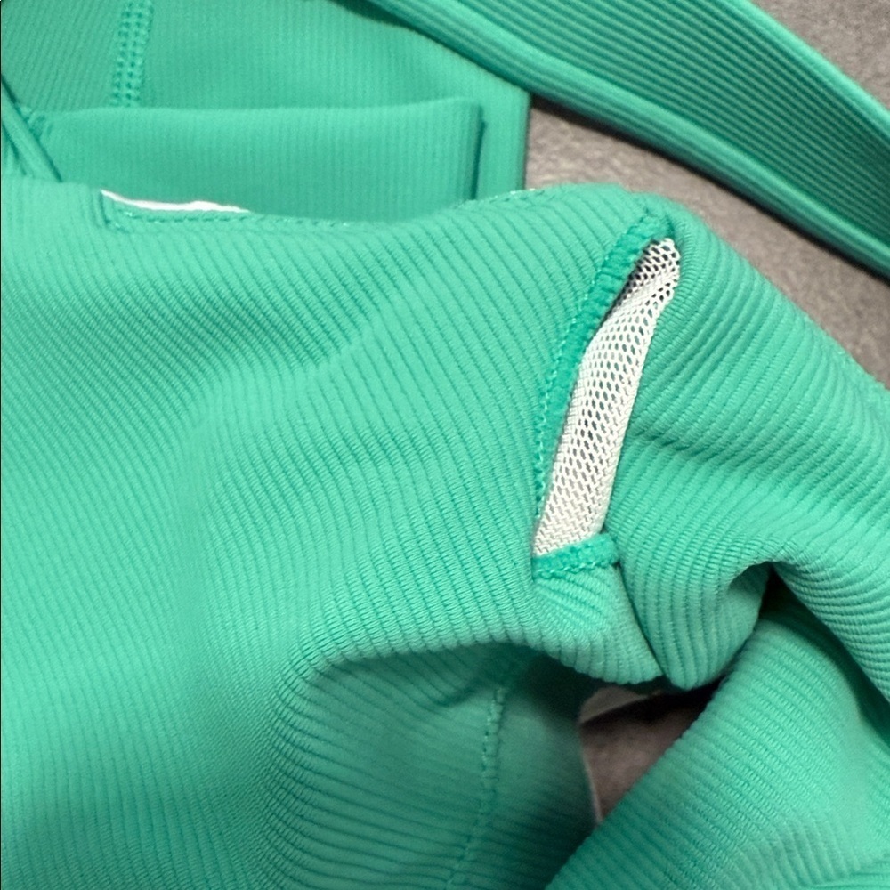 Wilo 2 Piece Bra & Leggings Ribbed Workout Set in Apple Green - Picture 9 of 13